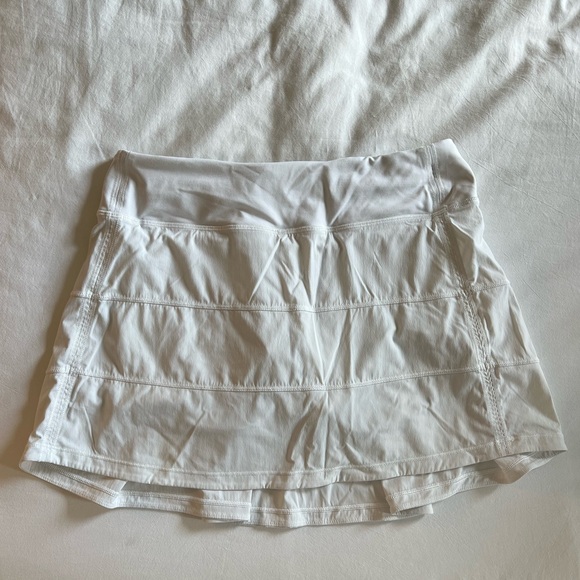 Lululemon Run Pace Rival Mid-Rise Skirt TALL - Picture 2 of 5